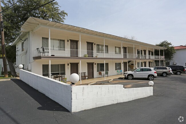 Photo - Governor's Apartments