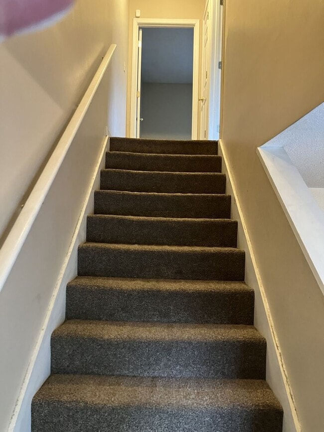 Photo - 1823 Holmes St