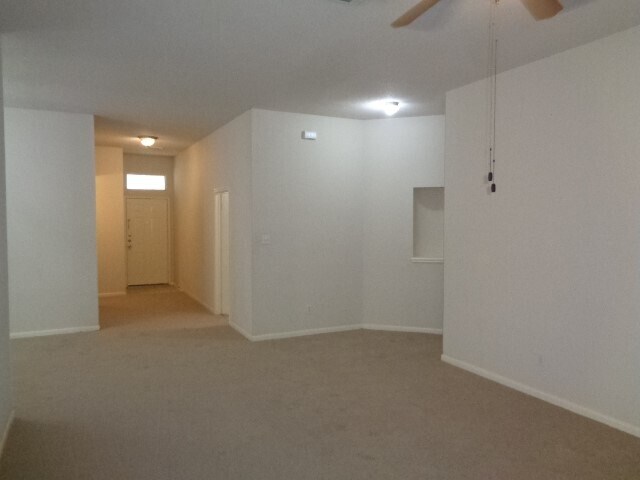Photo - 17136 Gleneagle Dr S