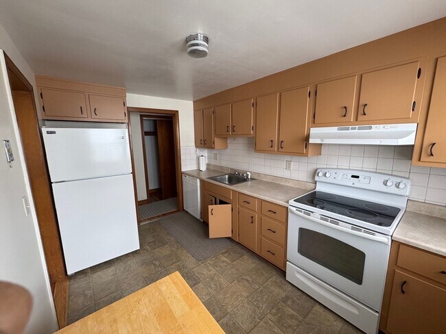 Photo - 25 King St Unit 2