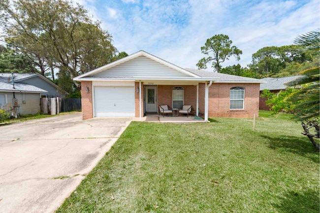 Building Photo - Coming Soon in Gulf Breeze