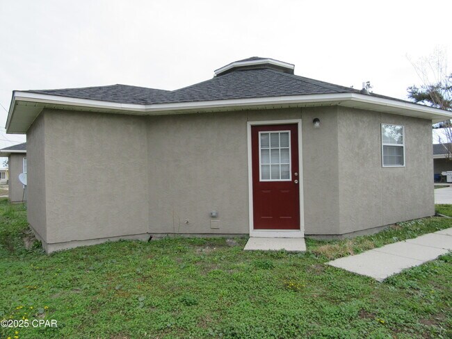 Photo - 1401 Gulf Ave Unit 7