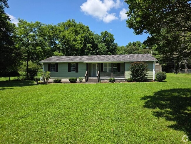 Building Photo - For Lease Mt Juliet TN Rental