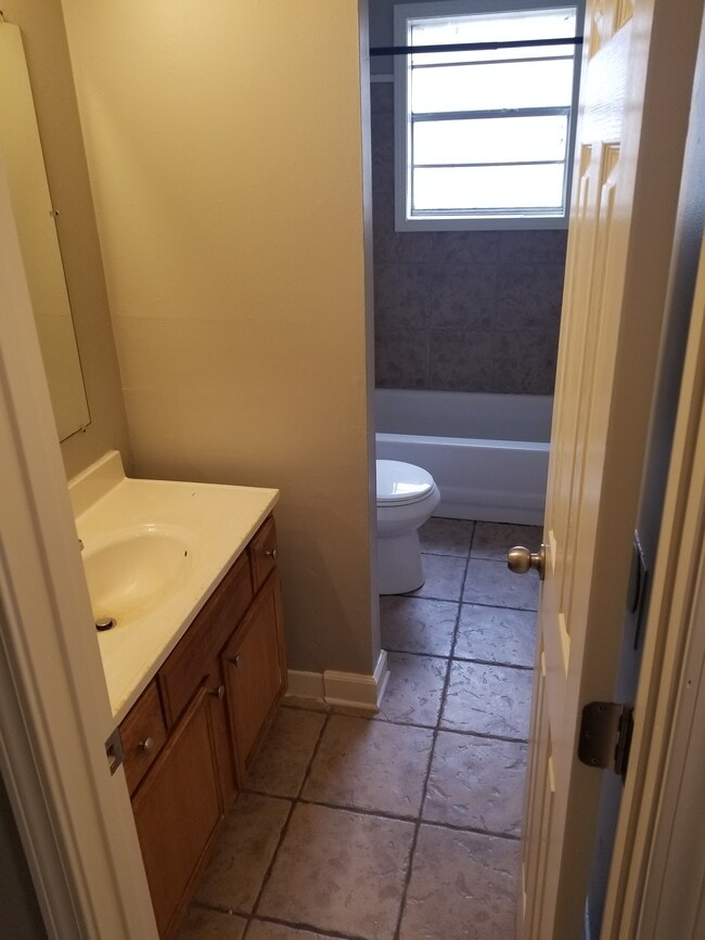 2859-61 Baskin st. Memphis, Tn. 38127