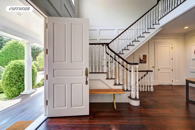 Photo - 5 Cameron Way