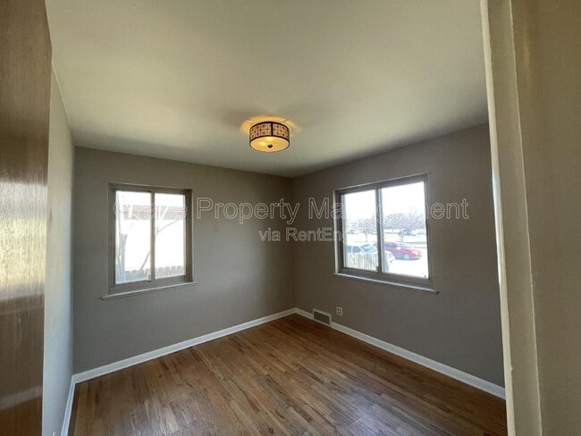 Photo - 2955 N Quebec St