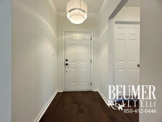 628 Reservation Ave