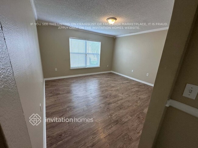 Photo - 4725 Willamette Cir