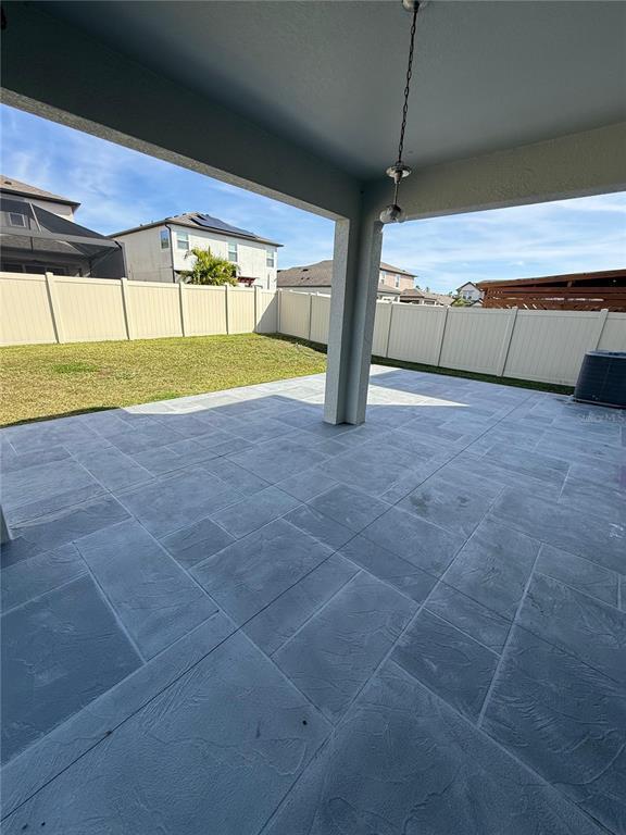 Photo - 7323 Pool Compass Loop