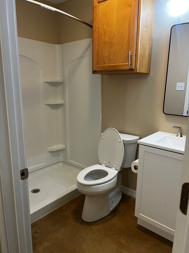 Photo - 1137 Herbert St NW