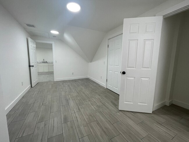 Photo - 148 Chilton St Unit 3