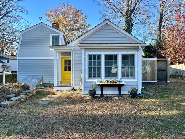 Building Photo - 43 Pennywise Ln