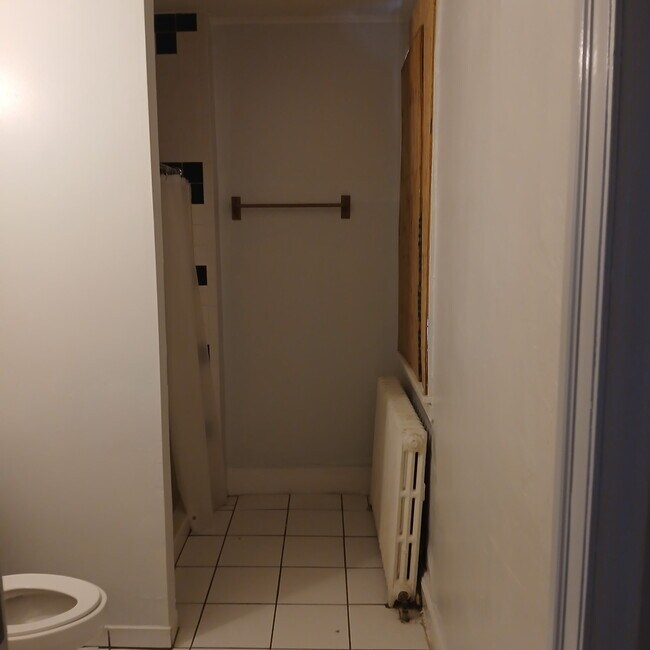 Photo - 1013 W Ontario St Unit 1st Fl