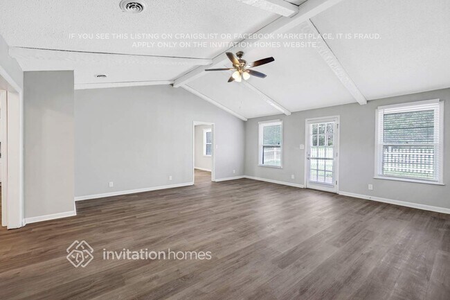 Photo - 112 Lake Terrace Cir