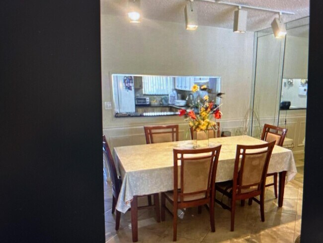 Photo - 3212 Strawflower Way Unit 206