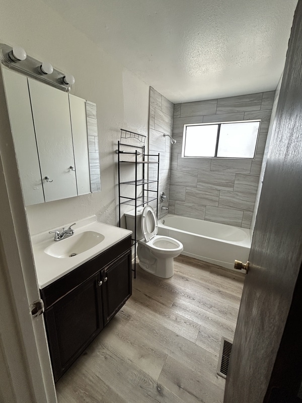 Photo - 464-32 1/8 32 1/8 Rd