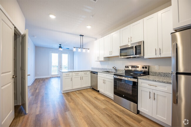 1BR, 1BA - Kitchen