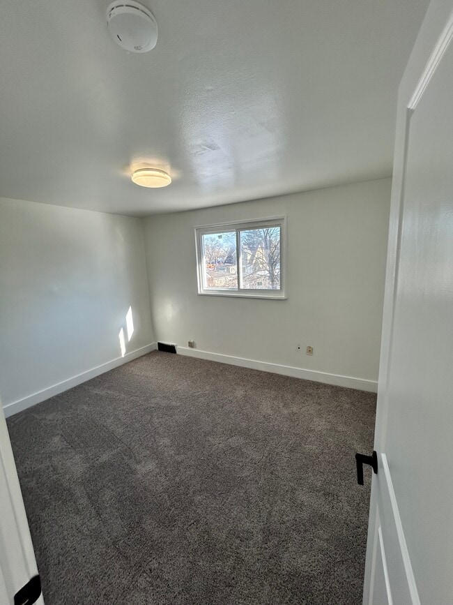 Photo - 21244 Westview Ave
