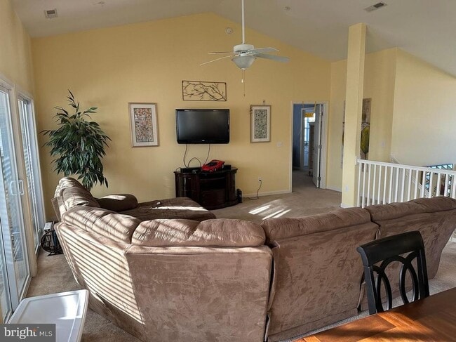 Photo - 18879 Forgotten Harbor Ct