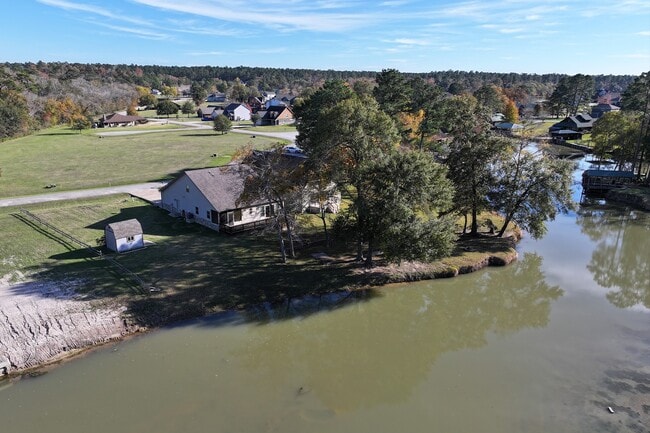 Photo - 14 Wildwood Lake Dr
