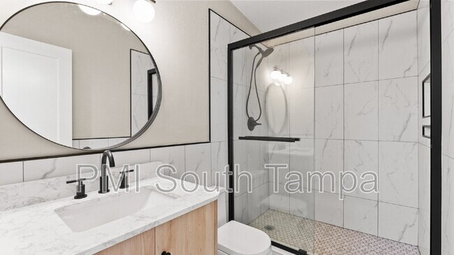 Photo - 1541 W La Salle St