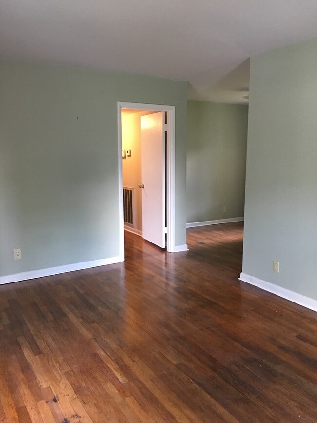 Photo - 4311 Arlington Rd NW
