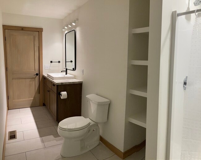 Photo - 5232 County Road II