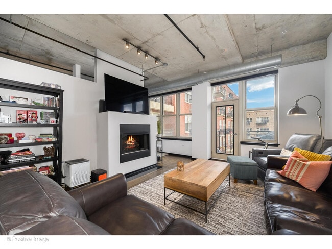 Photo - 6 S Laflin St Unit 722