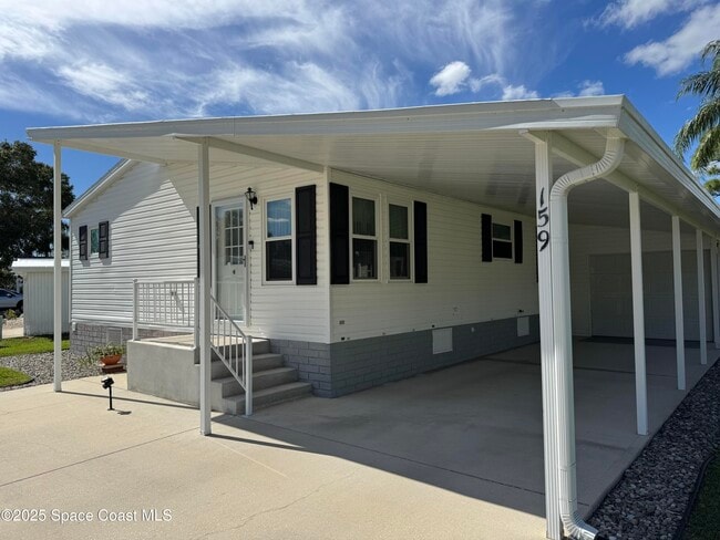 Building Photo - 159 Blue Jay Ln