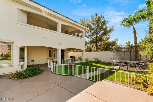 Photo - 2272 Coral Ridge Ave