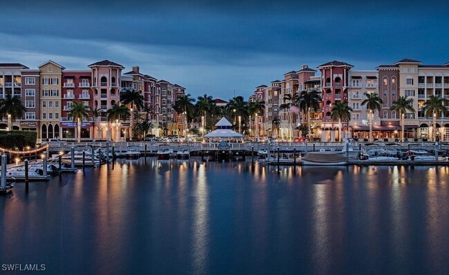 Building Photo - 1300 Gulf Shore Blvd N Unit 304