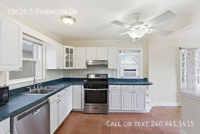 Photo - 10626 S Dunmoor Dr