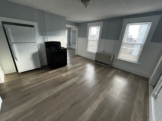 Photo - 165 Conant St Unit 165-2 Conant