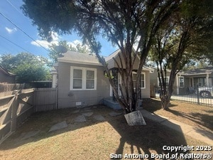 Photo - 1906 Sacramento St