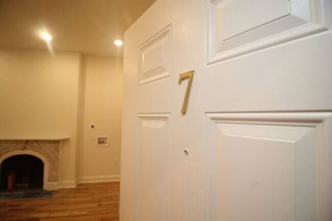 Photo - 811 Park Ave
