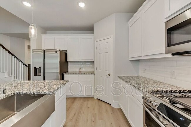 Photo - 1819 Michael Dr