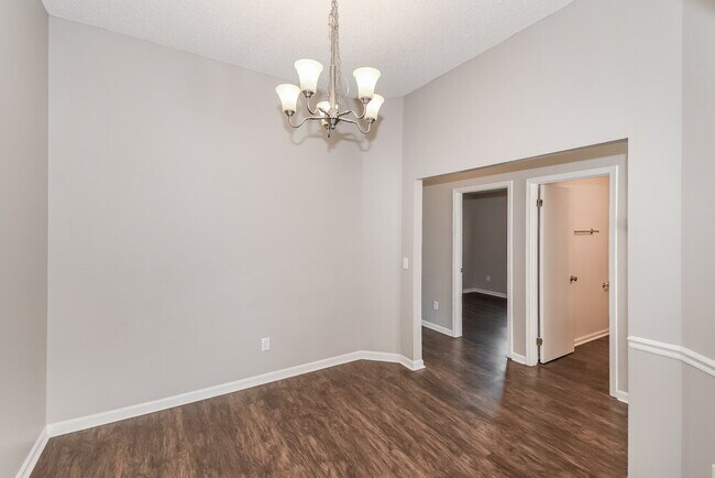 Photo - 8134 Cumberland Gap Trail N