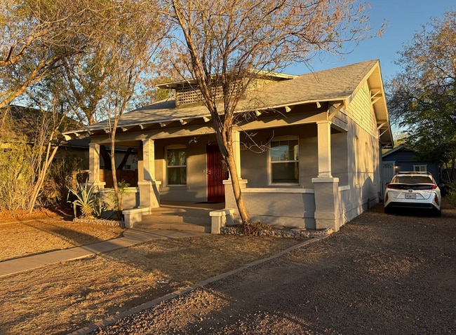 Building Photo - 1505 W Pierce St Rental