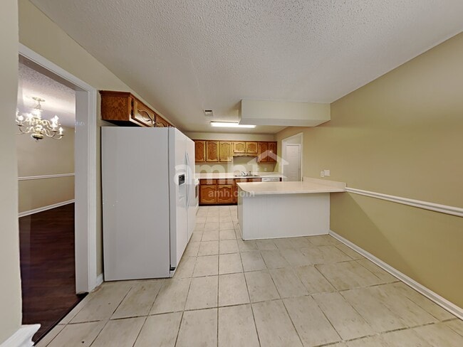 3047 Valley Green Ln