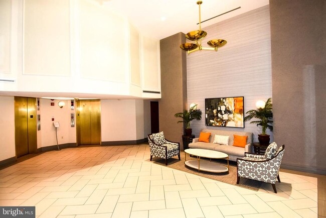 Building Photo - 2725 Connecticut Ave NW Unit 403