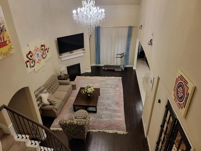 Photo - 1011 Nail Ln