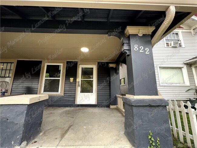 Photo - 822 Harvard Blvd