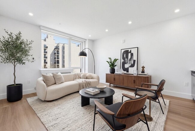 Photo - 337 Johnston Ave Unit 507