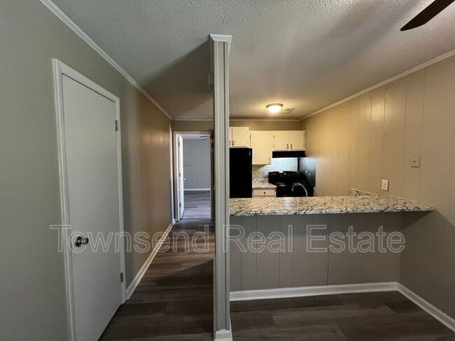 Photo - 5874 Century Oaks Dr