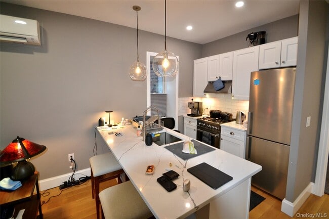 Photo - 474 Piermont Ave