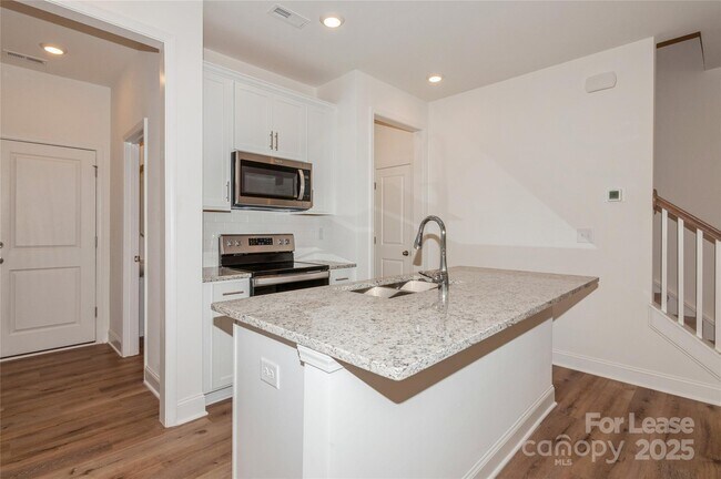 Photo - 6006 Cedar Chip Wy