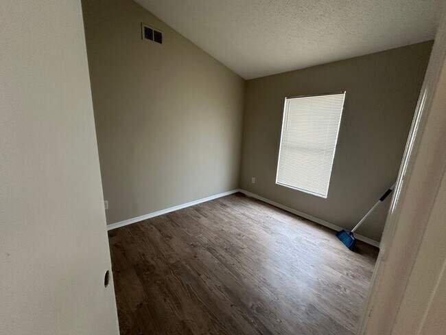 Photo - 3 Bed / 2 Bath Refurbed Home For Rent Pine Hills - SECTION EIGHT ACCEPTED!!