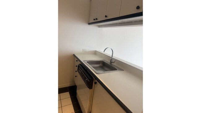 Building Photo - 150-156 W 56th St Unit 4506