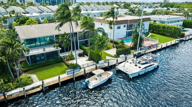 Photo - 1105 Russell Dr