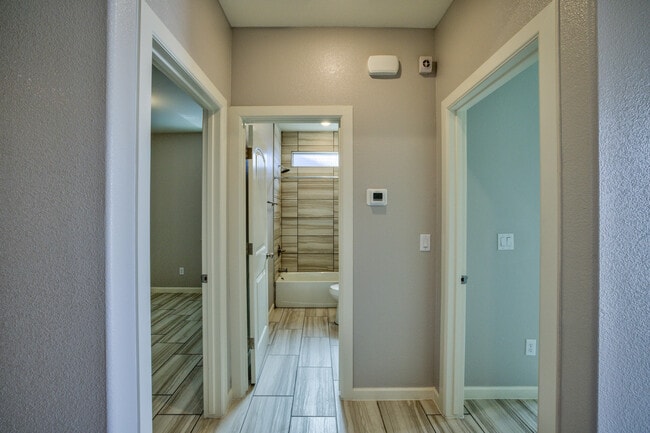 Photo - 11491 Summer Dr